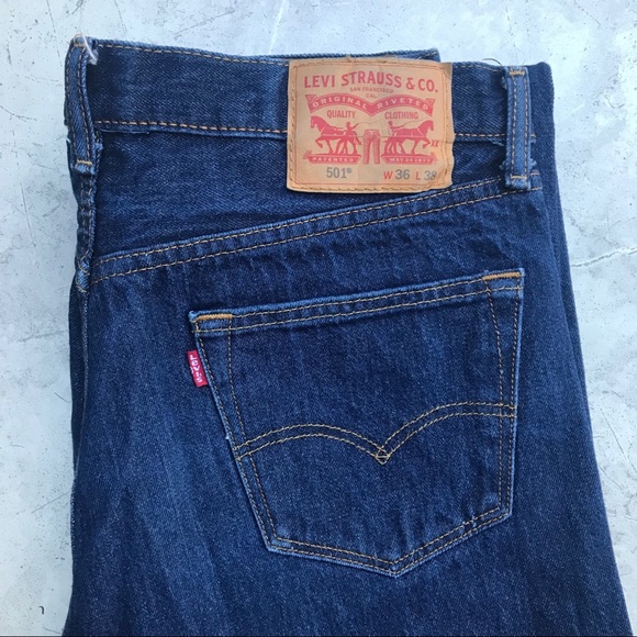 Levi’s 501 American Blue Jeans - Picture 1 of 7